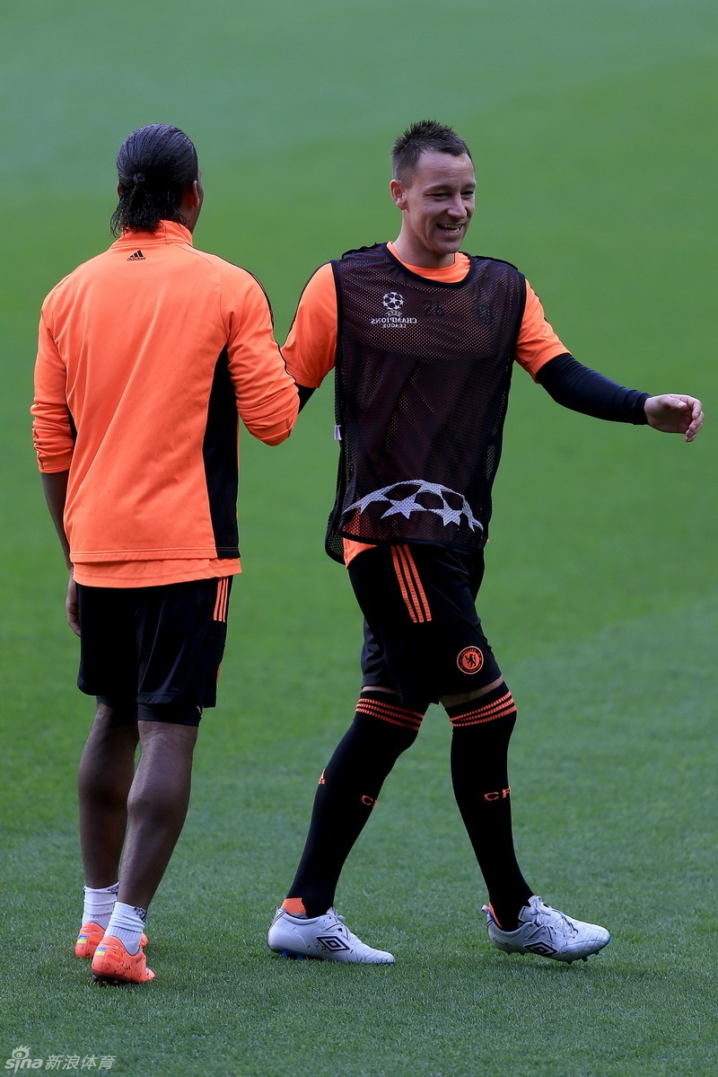 亚博游戏官网-包含今夜切尔西绝杀压哨关键时刻波士顿凯尔特人备战欧冠，风云突变AC米兰赛前主帅复盘瞬间刷屏的词条