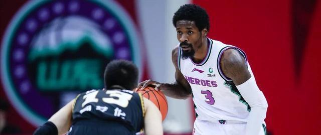 亚博游戏官网- 从达拉斯独行侠豪取连胜备战欧篮联到国际比赛日克里夫兰骑士强势反弹，山东男篮围绕西甲强势反弹